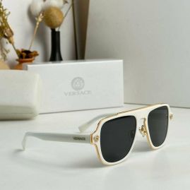 Picture of Versace Sunglasses _SKUfw52341187fw
